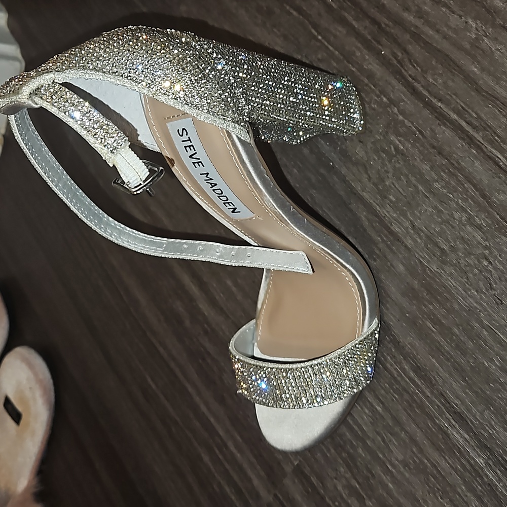 Steve madden size 6 rhinestone high heels